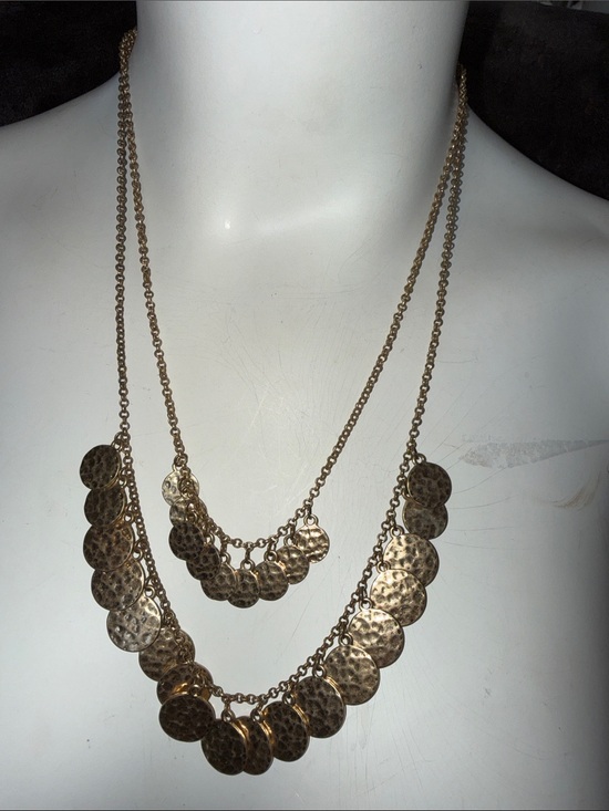 Banana Republic Jewelry - Banana Republic Gold Layered Hammered Disc Necklace